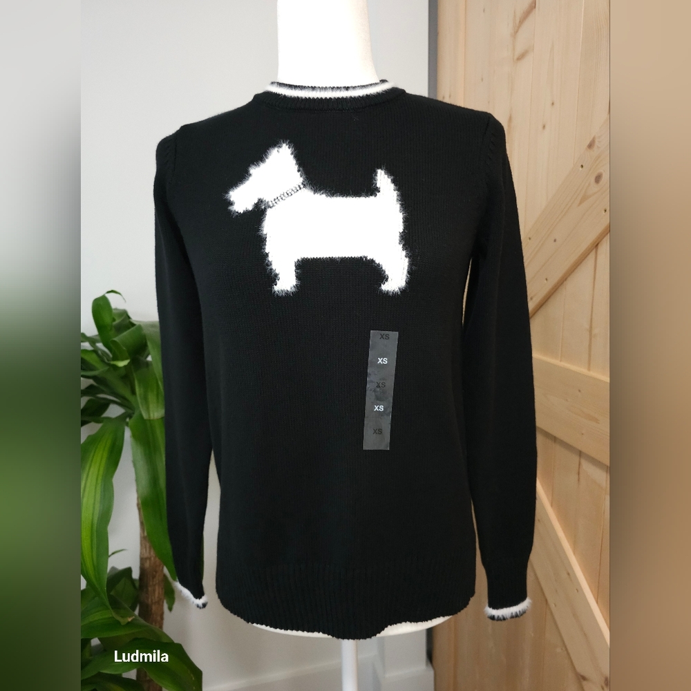 CHARTER CLUB‎ women's size XS black knit sweater with a Scotty dog design